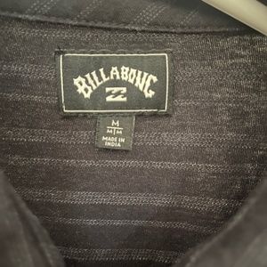 Boys medium polo Billabong never worn black & gray